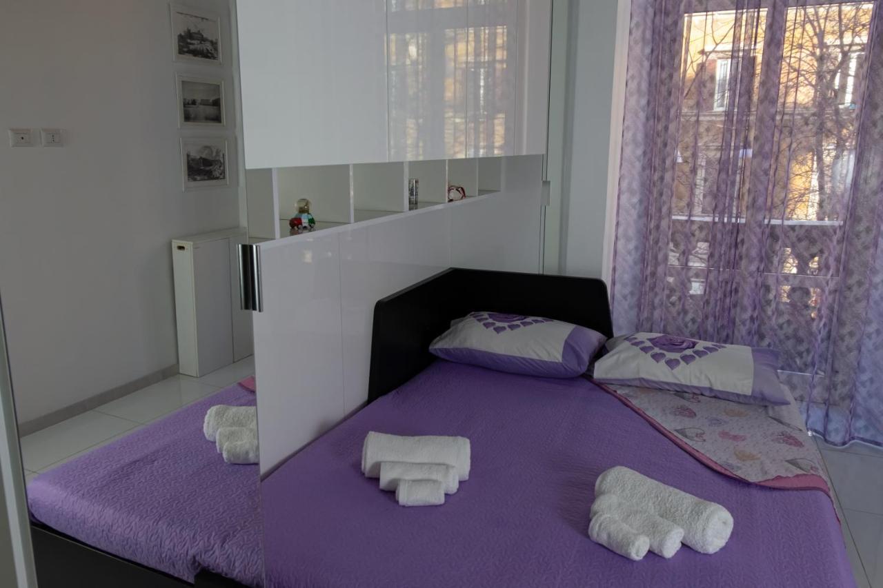 Roma Castel Nepi Home Near Colosseo エクステリア 写真